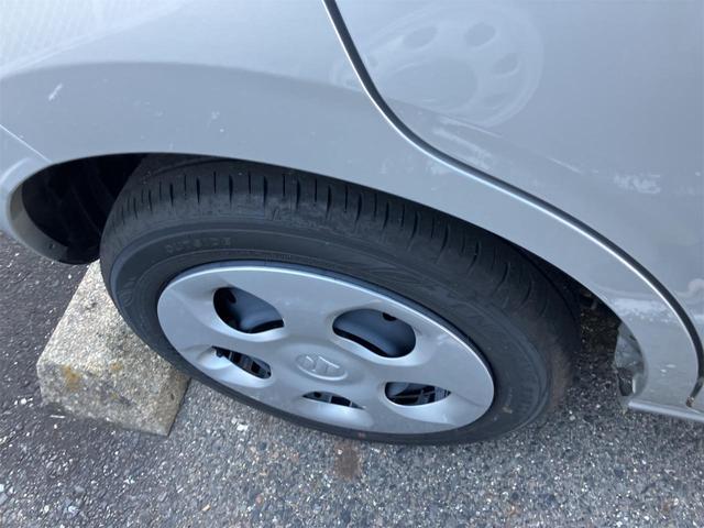 アルト ハイブリッドＳ　クリアランスソナー　レーンアシスト　衝突被害軽減システム　オートライト　キーレスエントリー　アイドリングストップ　電動格納ミラー　シートヒーター　ＣＶＴ　盗難防止システム　ＡＢＳ　ＥＳＣ（30枚目）