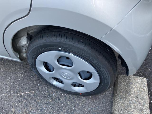 アルト ハイブリッドＳ　クリアランスソナー　レーンアシスト　衝突被害軽減システム　オートライト　キーレスエントリー　アイドリングストップ　電動格納ミラー　シートヒーター　ＣＶＴ　盗難防止システム　ＡＢＳ　ＥＳＣ（33枚目）