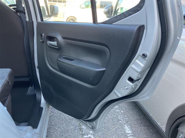 アルト ハイブリッドＳ　クリアランスソナー　レーンアシスト　衝突被害軽減システム　オートライト　キーレスエントリー　アイドリングストップ　電動格納ミラー　シートヒーター　ＣＶＴ　盗難防止システム　ＡＢＳ　ＥＳＣ（47枚目）