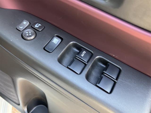 スペーシアカスタム ハイブリッドGS 届け出済み未使用車 両側スライド・片側電動 クリアランスソナー オートクルーズコントロール オートライト LEDヘッドランプ スマートキー アイドリングストップ 電動格納ミラー シートヒーター(15枚目)