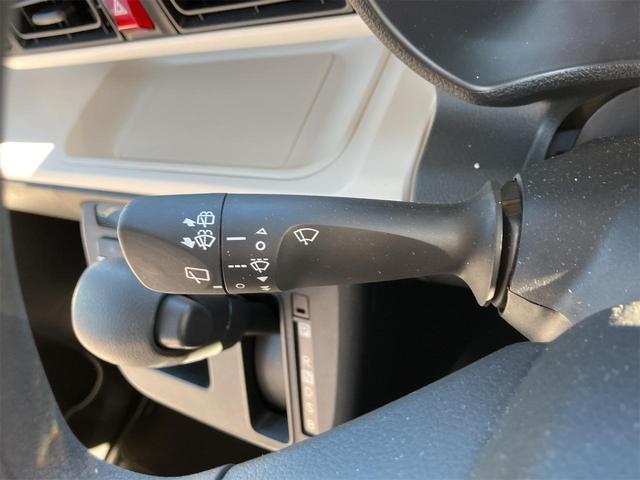 ムーヴキャンバス ストライプスＸ　バックカメラ　両側電動スライドドア　クリアランスソナー　衝突被害軽減システム　オートライト　スマートキー　アイドリングストップ　電動格納ミラー　ベンチシート　ＣＶＴ　盗難防止システム　ＡＢＳ　ＥＳＣ（10枚目）