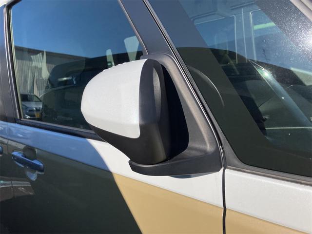 ムーヴキャンバス ストライプスＸ　バックカメラ　両側電動スライドドア　クリアランスソナー　衝突被害軽減システム　オートライト　スマートキー　アイドリングストップ　電動格納ミラー　ベンチシート　ＣＶＴ　盗難防止システム　ＡＢＳ　ＥＳＣ（32枚目）