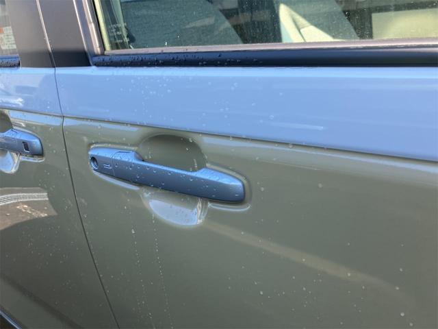 ムーヴキャンバス ストライプスＸ　バックカメラ　両側電動スライドドア　クリアランスソナー　衝突被害軽減システム　オートライト　スマートキー　アイドリングストップ　電動格納ミラー　ベンチシート　ＣＶＴ　盗難防止システム　ＡＢＳ　ＥＳＣ（33枚目）