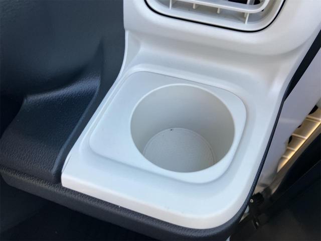 ムーヴキャンバス ストライプスＸ　バックカメラ　両側電動スライドドア　クリアランスソナー　衝突被害軽減システム　オートライト　スマートキー　アイドリングストップ　電動格納ミラー　ベンチシート　ＣＶＴ　盗難防止システム　ＡＢＳ　ＥＳＣ（47枚目）