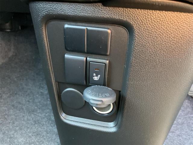 ワゴンＲ ＦＸ　クリアランスソナー　レーンアシスト　衝突被害軽減システム　オートライト　スマートキー　電動格納ミラー　シートヒーター　ベンチシート　ＣＶＴ　盗難防止システム　ＡＢＳ　ＥＳＣ　衝突安全ボディ　エアコン（11枚目）