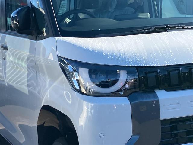 デリカミニ Ｇ　バックカメラ　両側スライド・片側電動　クリアランスソナー　レーンアシスト　衝突被害軽減システム　オートライト　ＬＥＤヘッドランプ　スマートキー　アイドリングストップ　電動格納ミラー　シートヒーター（20枚目）