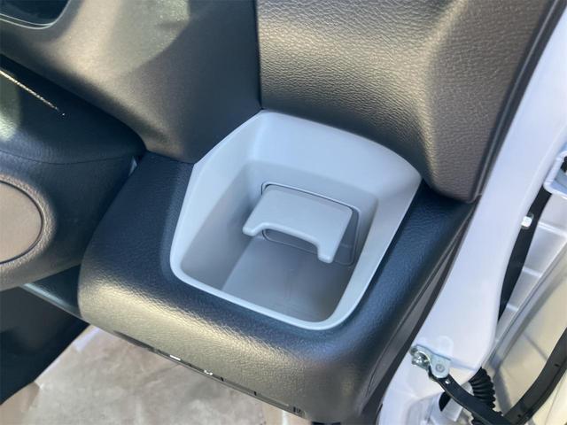 デリカミニ Ｇ　バックカメラ　両側スライド・片側電動　クリアランスソナー　レーンアシスト　衝突被害軽減システム　オートライト　ＬＥＤヘッドランプ　スマートキー　アイドリングストップ　電動格納ミラー　シートヒーター（48枚目）