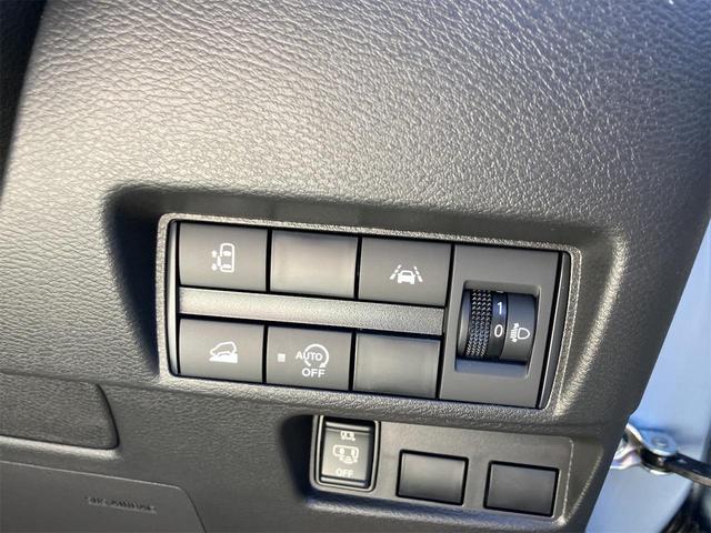 デリカミニ Ｇ　バックカメラ　両側スライド・片側電動　クリアランスソナー　レーンアシスト　衝突被害軽減システム　オートライト　ＬＥＤヘッドランプ　スマートキー　アイドリングストップ　電動格納ミラー　シートヒーター（8枚目）