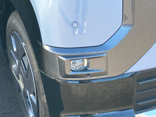 デリカミニ Ｇ　バックカメラ　両側スライド・片側電動　クリアランスソナー　レーンアシスト　衝突被害軽減システム　オートライト　ＬＥＤヘッドランプ　スマートキー　アイドリングストップ　電動格納ミラー　シートヒーター（25枚目）