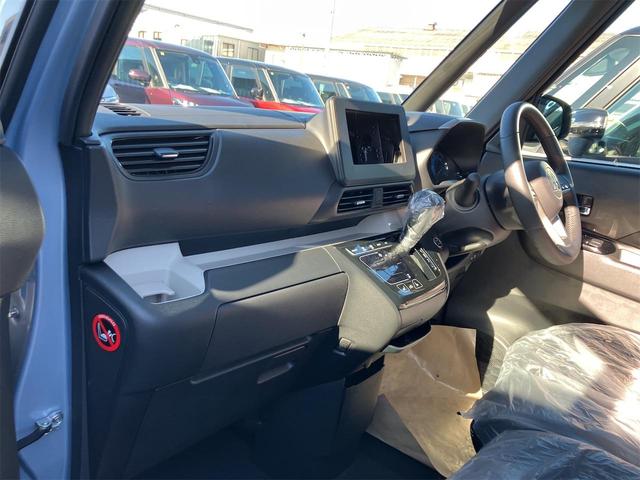 デリカミニ Ｇ　バックカメラ　両側スライド・片側電動　クリアランスソナー　レーンアシスト　衝突被害軽減システム　オートライト　ＬＥＤヘッドランプ　スマートキー　アイドリングストップ　電動格納ミラー　シートヒーター（52枚目）