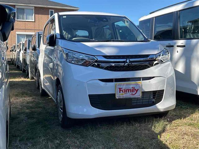 ｅＫワゴン Ｍ　届け出済み未使用車　バックカメラ　クリアランスソナー　レーンアシスト　衝突被害軽減システム　オートライト　キーレスエントリー　アイドリングストップ　電動格納ミラー　シートヒーター　ベンチシート　ＣＶＴ（18枚目）