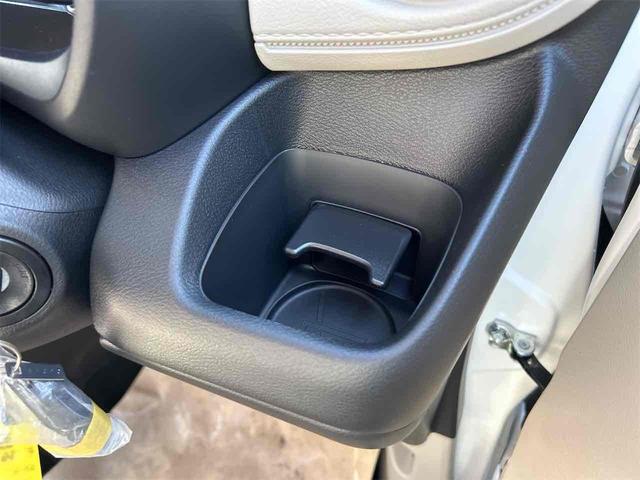 ｅＫワゴン Ｍ　届け出済み未使用車　バックカメラ　クリアランスソナー　レーンアシスト　衝突被害軽減システム　オートライト　キーレスエントリー　アイドリングストップ　電動格納ミラー　シートヒーター　ベンチシート　ＣＶＴ（47枚目）