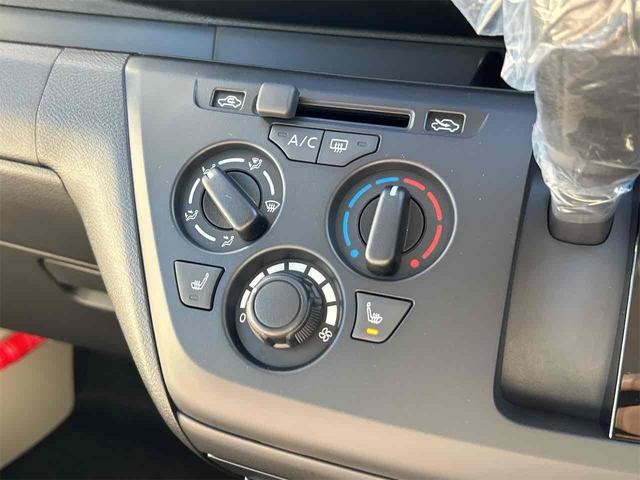 ｅＫワゴン Ｍ　届け出済み未使用車　バックカメラ　クリアランスソナー　レーンアシスト　衝突被害軽減システム　オートライト　キーレスエントリー　アイドリングストップ　電動格納ミラー　シートヒーター　ベンチシート　ＣＶＴ（8枚目）