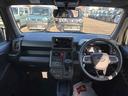 車を運転する際には運転席の存在は欠かせません。なのでしっかりとチェックしたいポイントですね。