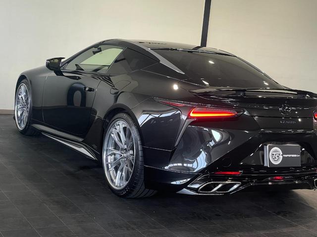 ＬＣ ＬＣ５００ｈ　Ｓパッケージ　モデリスタエアロ　ＬＥＸＵＳセーフティシステム　ＦＯＲＧＥＤ２２ＡＷ　カーボンルーフ　アルカンターラハーフレザーシート　マークレビンソン　可変マフラー　純正１０．３インチ　社外セキュリティー（53枚目）