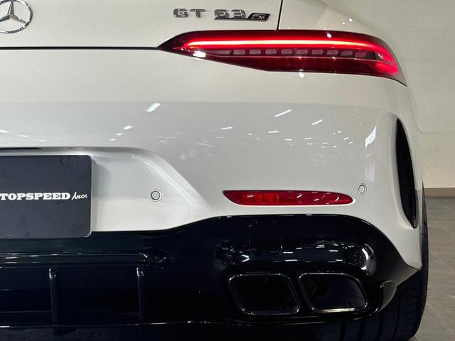 メルセデスＡＭＧ ＧＴ ４ドアクーペ