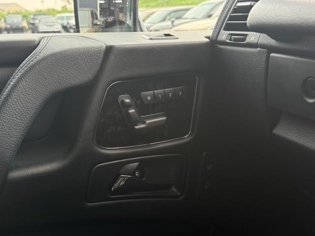 Ｇクラス Ｇ３５０　ブルーテック　エーゲードグリーン全塗装　４ＷＤ車輛　自社オリジナルナローカスタムＳｔｙｌｅ　クラシックグリル　チャック柄シートカバー　１６インチスチールホイール　五角シュラウドヘッドカバー　ヘッドライトカバー（48枚目）