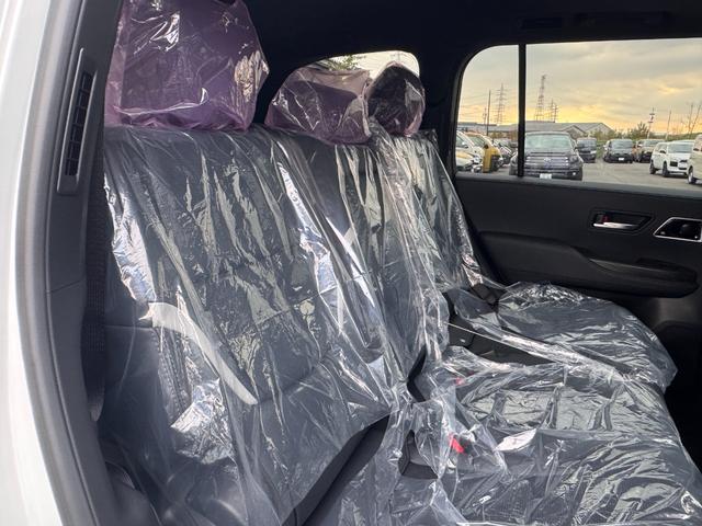 ランドクルーザー ＧＲスポーツ　ワンオーナー　ＪＢＬサウンドシステム　クールボックス　電動リアデフロック　４ＷＤ車輌　サンルーフ付き　黒革シート　ＥＴＣ２．０　　７人乗り　シートヒーター　シートクーラー　Ｂｌｕｅｔｏｏｔｈ機能（37枚目）