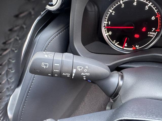 ランドクルーザー ＧＲスポーツ　ワンオーナー　ＪＢＬサウンドシステム　クールボックス　電動リアデフロック　４ＷＤ車輌　サンルーフ付き　黒革シート　ＥＴＣ２．０　　７人乗り　シートヒーター　シートクーラー　Ｂｌｕｅｔｏｏｔｈ機能（46枚目）