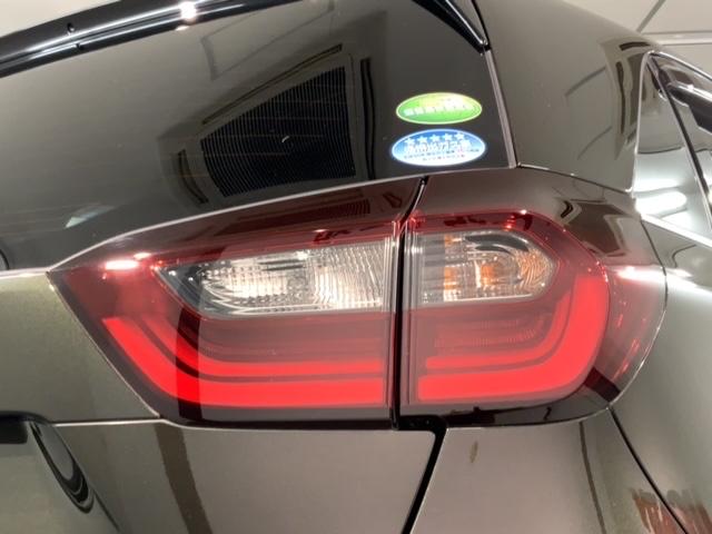 フィット ホーム　Ｈ　ＳＥＮＳＩＮＧ　最長５年保証　ワンオーナー　ナビＶＸＭ－２０５Ｃｉ　Ｒカメラ　ＢＴオ－ディオ　ドラレコ　ＥＴＣ　ＬＥＤライト　ＶＳＡ　クルコン　ドアバイザー　スマートキー　盗難防止装置　整備記録簿（45枚目）