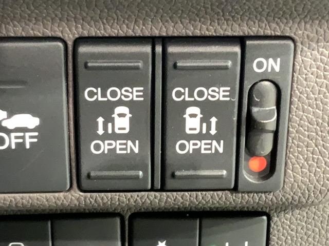 フリードハイブリッド ハイブリッド・Ｇホンダセンシング　最長５年保証　ワンオーナー　ナビＶＸＭ－１９４ＶＦｉ　ＴＶ　Ｒカメラ　ＤＶＤ　ドラレコ　ＥＴＣ　ＬＥＤライト　ＶＳＡ　両側電動ドア　クルコン　ドアバイザー　スマートキー　盗難防止装置　整備記録簿（13枚目）