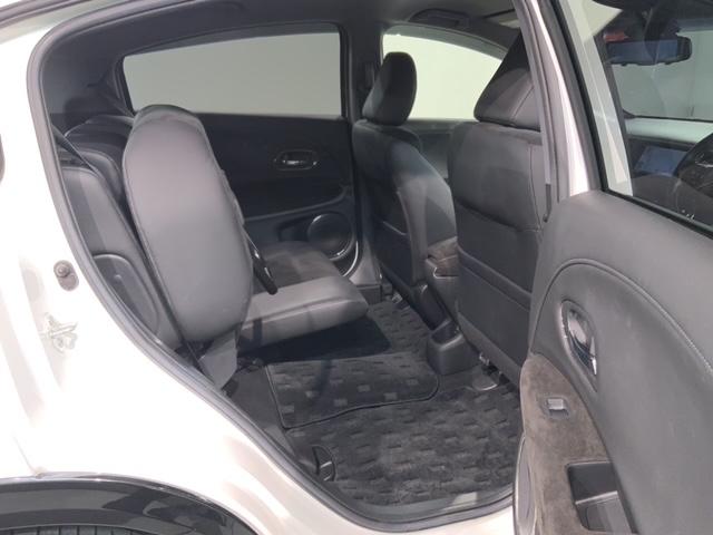 ヴェゼル ハイブリッドＲＳ・ホンダセンシング　１年保証　ワンオ－ナ－　ナビＶＸＭ－１７５ＶＦＥｉ　ＴＶ　Ｒカメラ　ＣＤ録音　ＢＴオ－ディオＤＶＤ　ドラレコ　ＥＴＣ　ＬＥＤライト　ＶＳＡ　シ－トヒ－タ－　クルコン　アルミ　スマ－トキ－　盗難防止装置（34枚目）