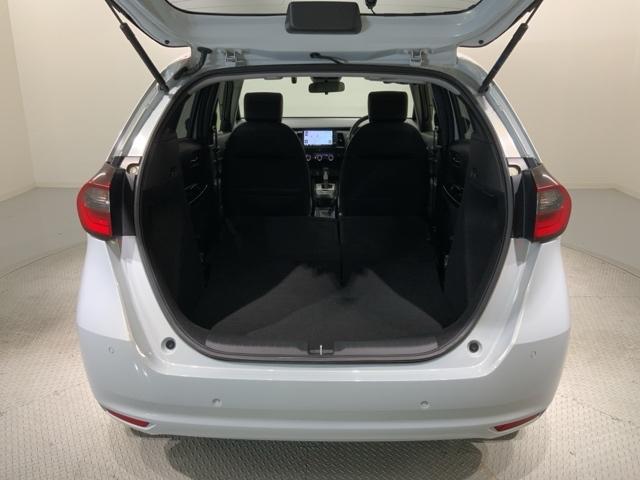 フィット ホーム　Ｈ　ＳＥＮＳＩＮＧ　最長５年保証　ワンオ－ナ－　ナビＶＸＵ－２０５ＦＴｉ　ＴＶ　Ｒカメラ　ＢＴオ－ディオ　ＤＶＤ　ドラレコ　ＥＴＣ　ＬＥＤライト　ＶＳＡ　クルコン　スマ－トキ－　スペアキ－　整備記録簿（18枚目）