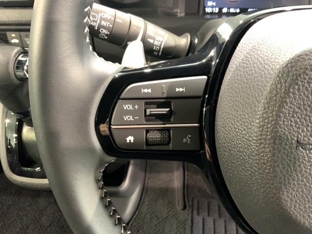 N-BOXカスタム ターボコーディネートスタイル H SENSING 新車保証 試乗車 ワンオ-ナ- ナビVXM-245ZFEi TV Rカメラ BTオ-ディオ シ-トヒ-タ- ETC 両側電動ドア VSA AAC(9枚目)