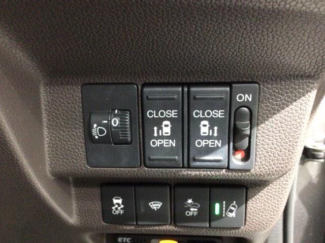 フリード Ｇ・ホンダセンシング　１年保証　ワンオ－ナ－　ナビＶＸＭ－１７４ＶＦＸｉ　ＴＶ　Ｒカメラ　ＢＴオ－ディオ　ＤＶＤ　ドラレコ　ＥＴＣ　両側電動ドア　ＶＳＡ　クルコン　スマ－トキ－　盗難防止装置　整備記録簿　ＡＡＣ　スペアキ－（13枚目）