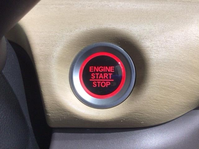 フリード Ｇ・ホンダセンシング　１年保証　ワンオ－ナ－　ナビＶＸＭ－１７４ＶＦＸｉ　ＴＶ　Ｒカメラ　ＢＴオ－ディオ　ＤＶＤ　ドラレコ　ＥＴＣ　両側電動ドア　ＶＳＡ　クルコン　スマ－トキ－　盗難防止装置　整備記録簿　ＡＡＣ　スペアキ－（15枚目）