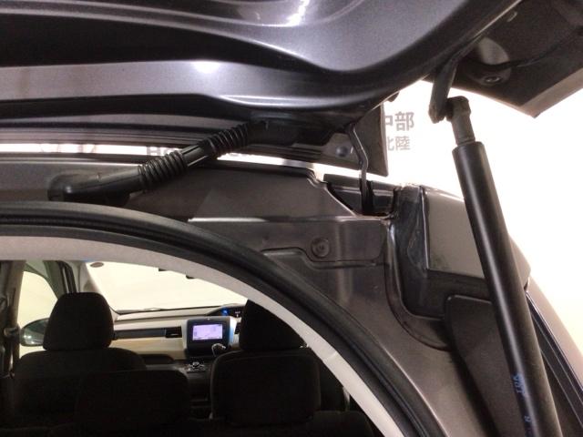 フリード Ｇ・ホンダセンシング　１年保証　ワンオ－ナ－　ナビＶＸＭ－１７４ＶＦＸｉ　ＴＶ　Ｒカメラ　ＢＴオ－ディオ　ＤＶＤ　ドラレコ　ＥＴＣ　両側電動ドア　ＶＳＡ　クルコン　スマ－トキ－　盗難防止装置　整備記録簿　ＡＡＣ　スペアキ－（42枚目）