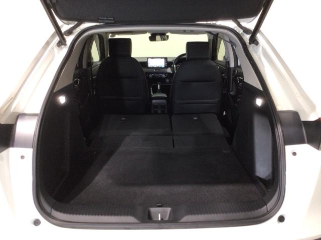 ヴェゼル ｅ：ＨＥＶ　Ｚ　Ｈ　ＳＥＮＳＩＮＧ　最長５年保証　ワンオーナー　純正ナビ　ＴＶ　Ｒカメラ　マルチビュー　ＢＴオ－ディオ　ＥＴＣ　ＬＥＤライト　ＶＳＡ　シートヒーター　クルコン　Ｐテールゲート　アルミ　フォグ　スマキー（19枚目）