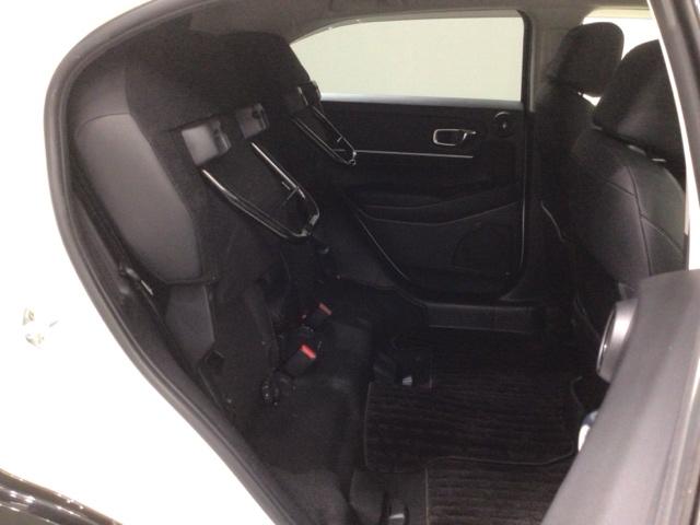 ヴェゼル ｅ：ＨＥＶ　Ｚ　Ｈ　ＳＥＮＳＩＮＧ　最長５年保証　ワンオーナー　純正ナビ　ＴＶ　Ｒカメラ　マルチビュー　ＢＴオ－ディオ　ＥＴＣ　ＬＥＤライト　ＶＳＡ　シートヒーター　クルコン　Ｐテールゲート　アルミ　フォグ　スマキー（34枚目）