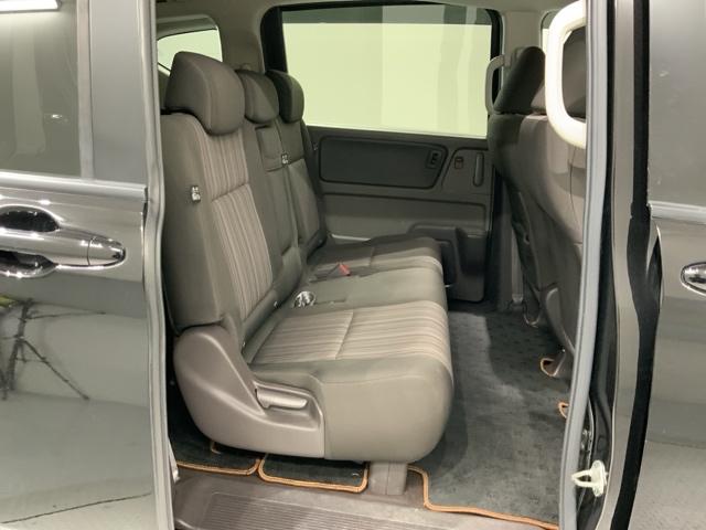 フリード Ｇ・ホンダセンシング　最長５年保証　純正ナビ　ＴＶ　ＣＤ録音　ＢＴオ－ディオ　ＤＶＤ　ＥＴＣ　ＬＥＤライト　両側電動ドア　ＶＳＡ　クルコン　スマ－トキ－　盗難防止装置　整備記録簿　ＡＡＣ　スペアキ－　ドアバイザ－（18枚目）