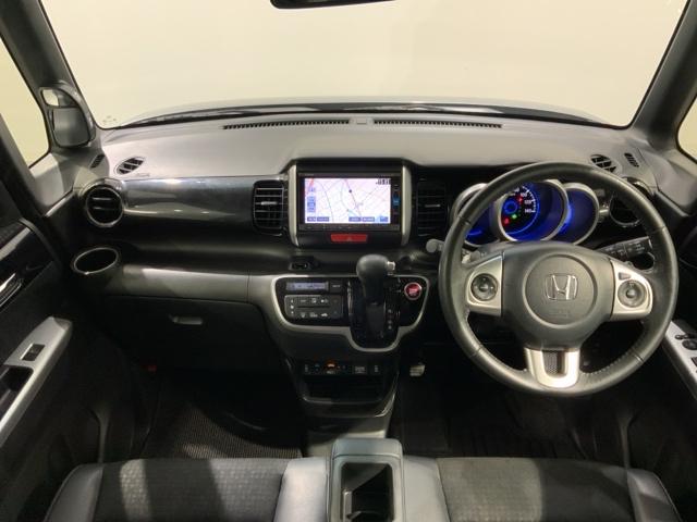 Ｎ－ＢＯＸカスタム Ｇ　ターボＳＳパッケージ　あんしんＰＫＧ　１年保証　ナビＶＸＭ－１７４ＶＦＩ　ＴＶ　Ｒカメラ　ＤＶＤ　ドラレコ　シートヒーター　ＥＴＣ　ＨＩＤ　ＶＳＡ　両側電動ドア　クルコン　アルミ　フォグ　スマートキー　盗難防止装置（8枚目）