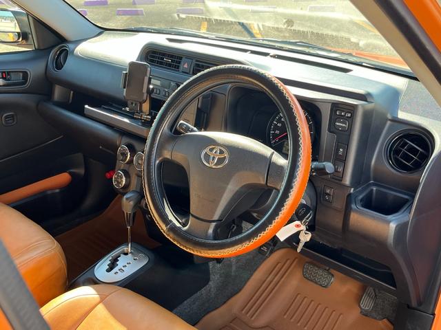 プロボックス Ｆ　カスタム　社外ヘッドライト　社外バンパー　社外ボンネット　リフトアップ　ＭＴタイヤ　キャリア＆ラック　シートカバー　ベットキット（9枚目）