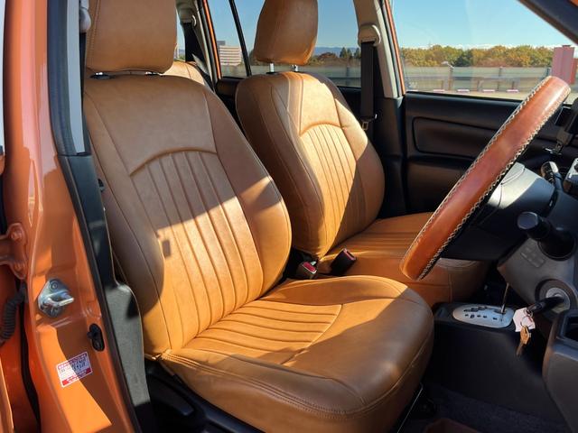 プロボックス Ｆ　カスタム　社外ヘッドライト　社外バンパー　社外ボンネット　リフトアップ　ＭＴタイヤ　キャリア＆ラック　シートカバー　ベットキット（14枚目）