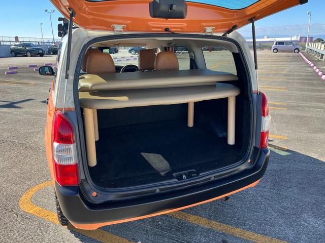 プロボックス Ｆ　カスタム　社外ヘッドライト　社外バンパー　社外ボンネット　リフトアップ　ＭＴタイヤ　キャリア＆ラック　シートカバー　ベットキット（19枚目）