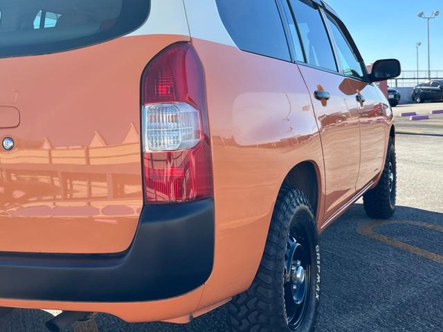 プロボックス Ｆ　カスタム　社外ヘッドライト　社外バンパー　社外ボンネット　リフトアップ　ＭＴタイヤ　キャリア＆ラック　シートカバー　ベットキット（39枚目）