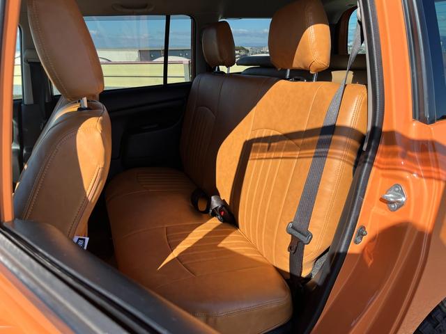 プロボックス Ｆ　カスタム　社外ヘッドライト　社外バンパー　社外ボンネット　リフトアップ　ＭＴタイヤ　キャリア＆ラック　シートカバー　ベットキット（45枚目）