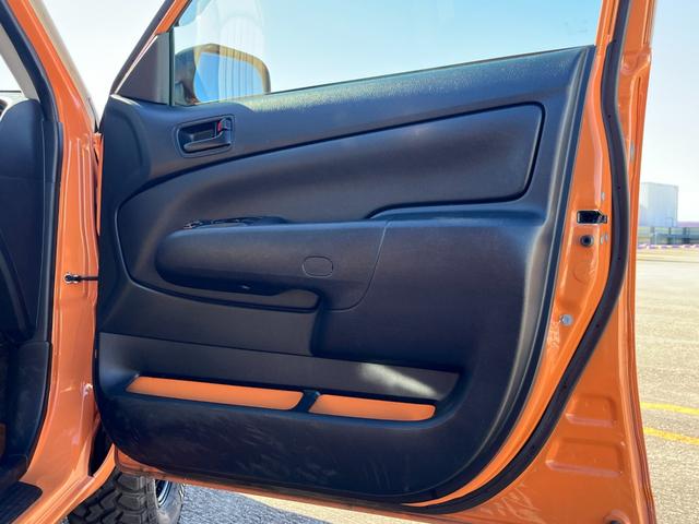 プロボックス Ｆ　カスタム　社外ヘッドライト　社外バンパー　社外ボンネット　リフトアップ　ＭＴタイヤ　キャリア＆ラック　シートカバー　ベットキット（46枚目）