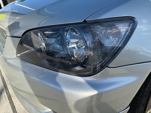 アルテッツァ ＲＳ２００　Ｌエディション　クラッチ新品　ホイールタイヤ新品　車高調　マフラー　６速ミッション　衝突安全ボディ　修復無　１ヶ月１０００Ｋｍ保証　シルバー　走行６８０００Ｋｍ（23枚目）