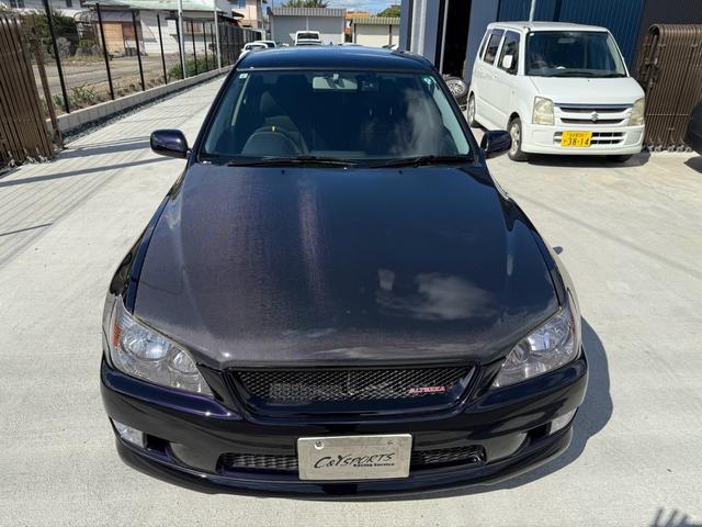 アルテッツァ ＲＳ２００　Ｚエディション　クラッチ　車高調　オールペイント塗装　ホイールタイヤ　スタウトボンネット　社外マフラー　ナビ　バックカメラ　ドライブレコーダー　６速ミッション　走行３６０００Ｋｍ　１ヶ月１０００Ｋｍ保証（3枚目）