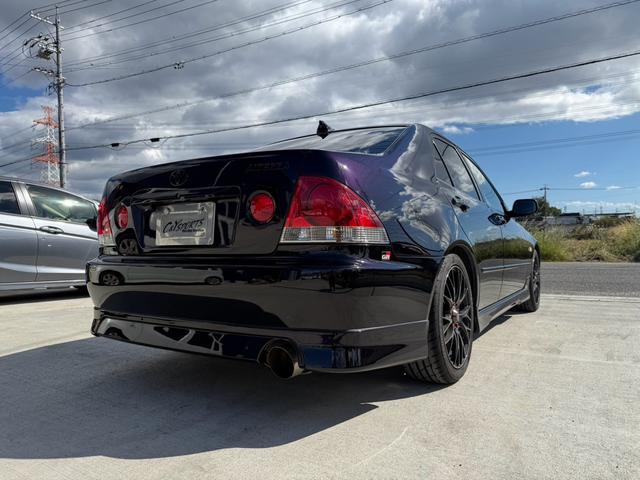 アルテッツァ ＲＳ２００　Ｚエディション　クラッチ　車高調　オールペイント塗装　ホイールタイヤ　スタウトボンネット　社外マフラー　ナビ　バックカメラ　ドライブレコーダー　６速ミッション　走行３６０００Ｋｍ　１ヶ月１０００Ｋｍ保証（6枚目）