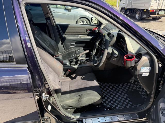 アルテッツァ ＲＳ２００　Ｚエディション　クラッチ　車高調　オールペイント塗装　ホイールタイヤ　スタウトボンネット　社外マフラー　ナビ　バックカメラ　ドライブレコーダー　６速ミッション　走行３６０００Ｋｍ　１ヶ月１０００Ｋｍ保証（13枚目）