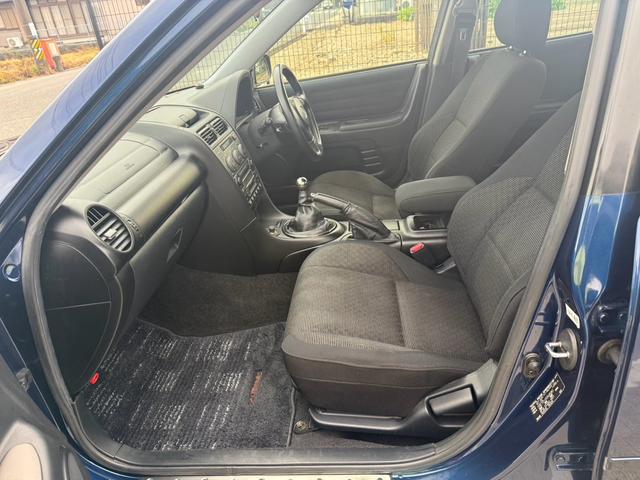 アルテッツァ ＲＳ２００　Ｚエディション　６速ミッション　クラッチ新品　タイヤ新品　車検整備付　１ヶ月１０００ＫＭ保証　走行９４０００Ｋｍ　修復歴無し　衝突安全ボディ（17枚目）