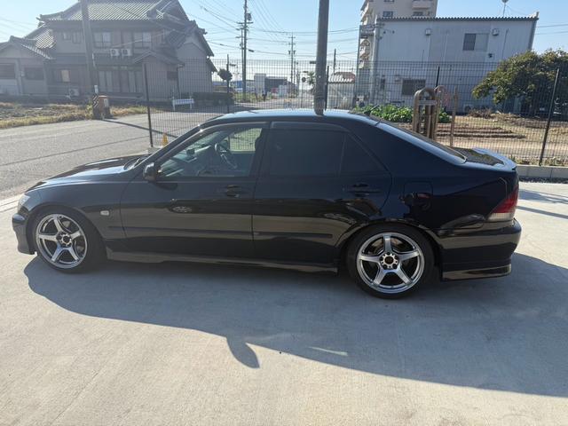 アルテッツァ 　１ｊｚｇｔｅ８万キロエンジン　ｒ１５４　１ｊｚｇｔｅ８万キロエンジン　オグラクラッチ　２ｗａｙｌｓｄ　５速ミッション　１ヶ月１０００Ｋｍ保証（9枚目）