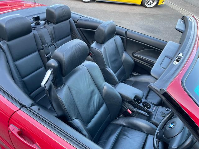 ３シリーズ ３３０Ｃｉカブリオーレ　Ｍスポーツ　オープン動作ＯＫ　Ｐｉｏｎｅｅｒディスプレイオーディオ　フロントスポイラー　車高調　１９インチＡＷ　ＬＥＤテール　Ｍ３用サイドミラー　Ｍ３風フォグカバー　社外シフトノブ　Ｋ＆Ｎエアクリ　社外タワーバー（29枚目）