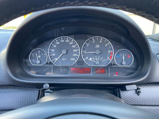 ３シリーズ ３３０Ｃｉカブリオーレ　Ｍスポーツ　オープン動作ＯＫ　Ｐｉｏｎｅｅｒディスプレイオーディオ　フロントスポイラー　車高調　１９インチＡＷ　ＬＥＤテール　Ｍ３用サイドミラー　Ｍ３風フォグカバー　社外シフトノブ　Ｋ＆Ｎエアクリ　社外タワーバー（36枚目）