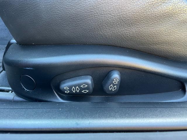 ３シリーズ ３３０Ｃｉカブリオーレ　Ｍスポーツ　オープン動作ＯＫ　Ｐｉｏｎｅｅｒディスプレイオーディオ　フロントスポイラー　車高調　１９インチＡＷ　ＬＥＤテール　Ｍ３用サイドミラー　Ｍ３風フォグカバー　社外シフトノブ　Ｋ＆Ｎエアクリ　社外タワーバー（43枚目）